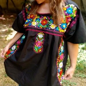 Mexican Frida embroidered peasant blouse, black bohemian short dress, 2X